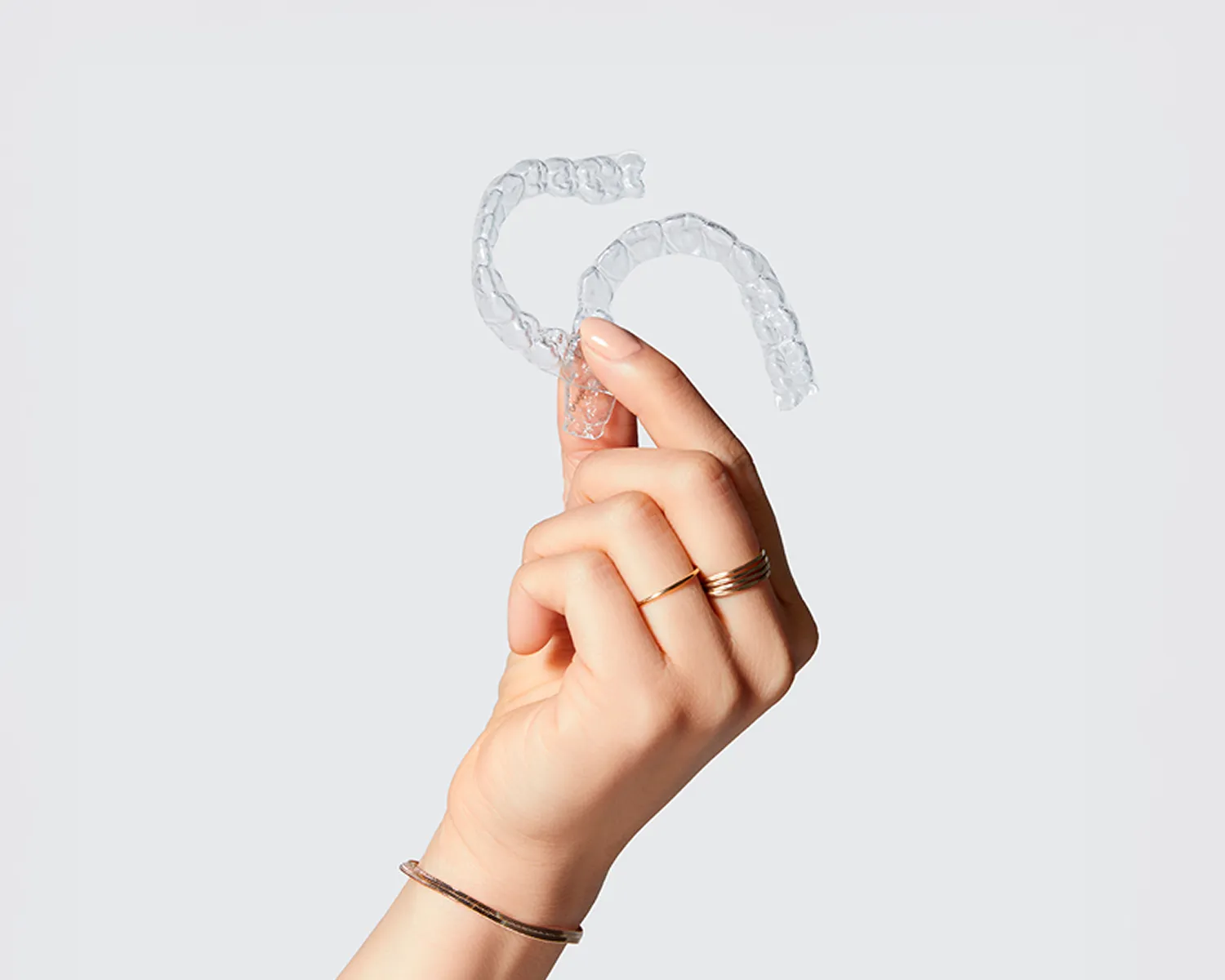 Homepage Hero Hand Aligners Mobile